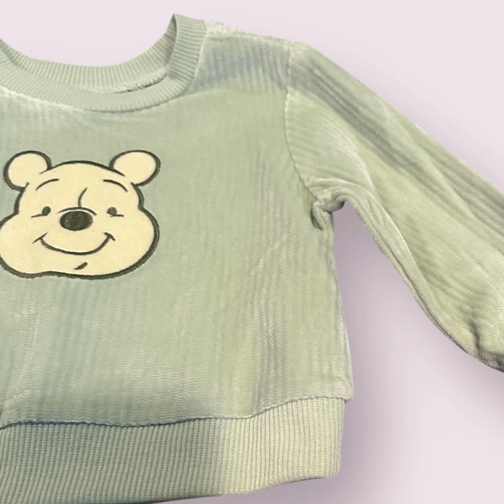 NWOT Disney Baby Light Green Winnie the Pooh Soft Fabric Outfit Size 12 Months